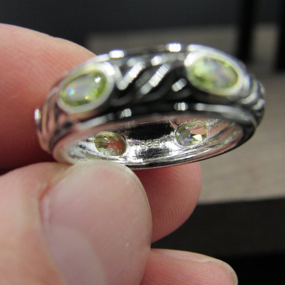 Size 5.25 Sterling Green Cubic Zirconia Ring - Picture 4 of 7